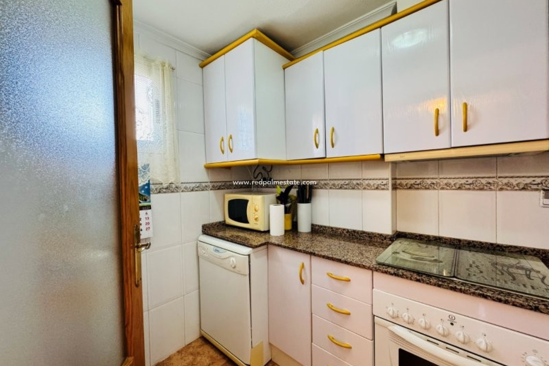 Återförsäljning - Lägenhet -
Torrevieja