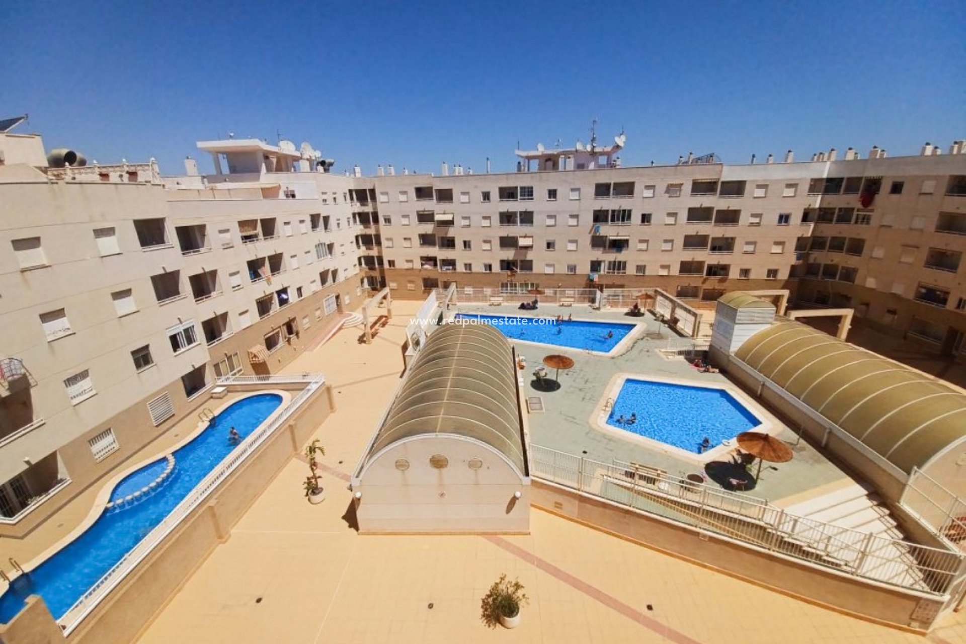 Återförsäljning - Lägenhet -
Torrevieja