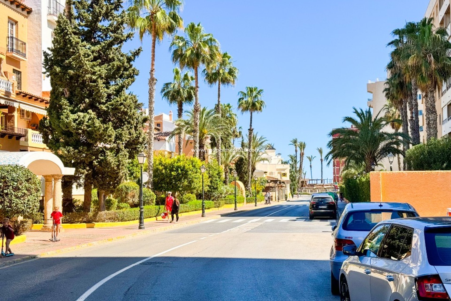 Återförsäljning - Lägenhet -
Torrevieja