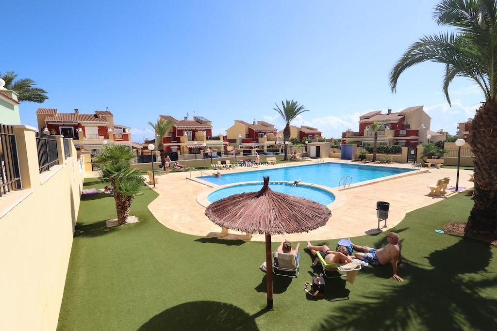Återförsäljning - Lägenhet -
Torrevieja