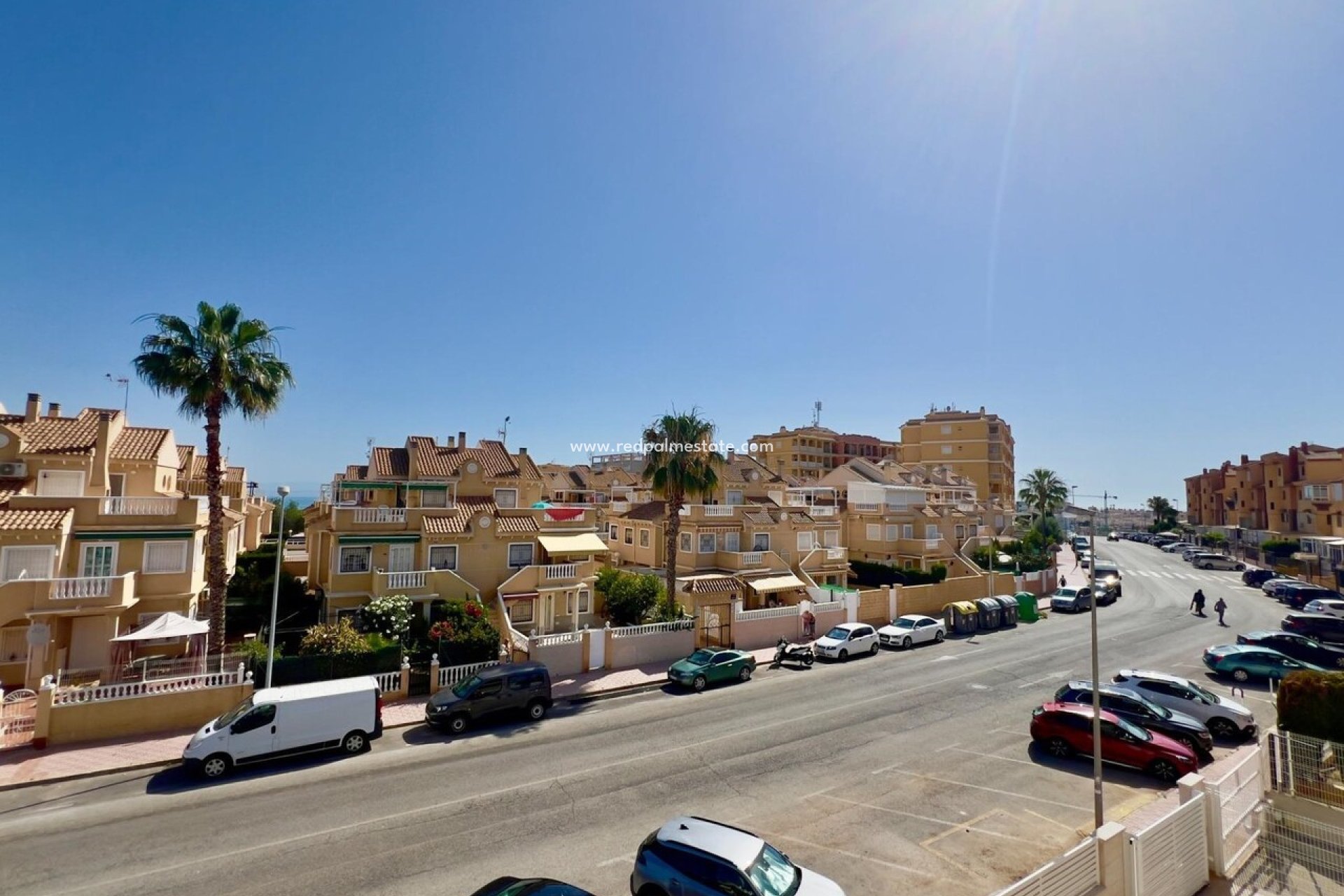 Återförsäljning - Lägenhet -
Torrevieja