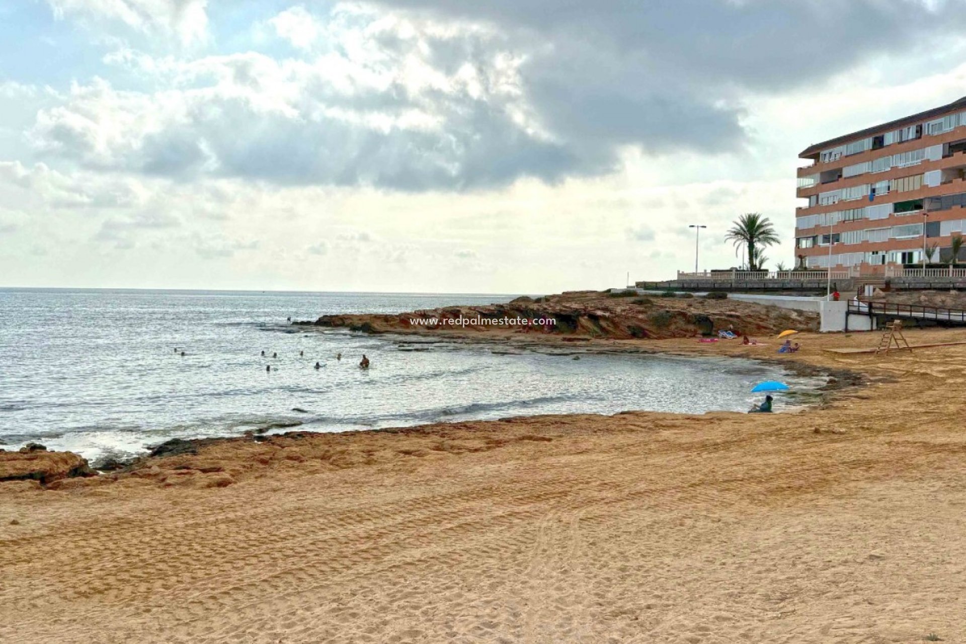 Återförsäljning - Lägenhet -
Torrevieja