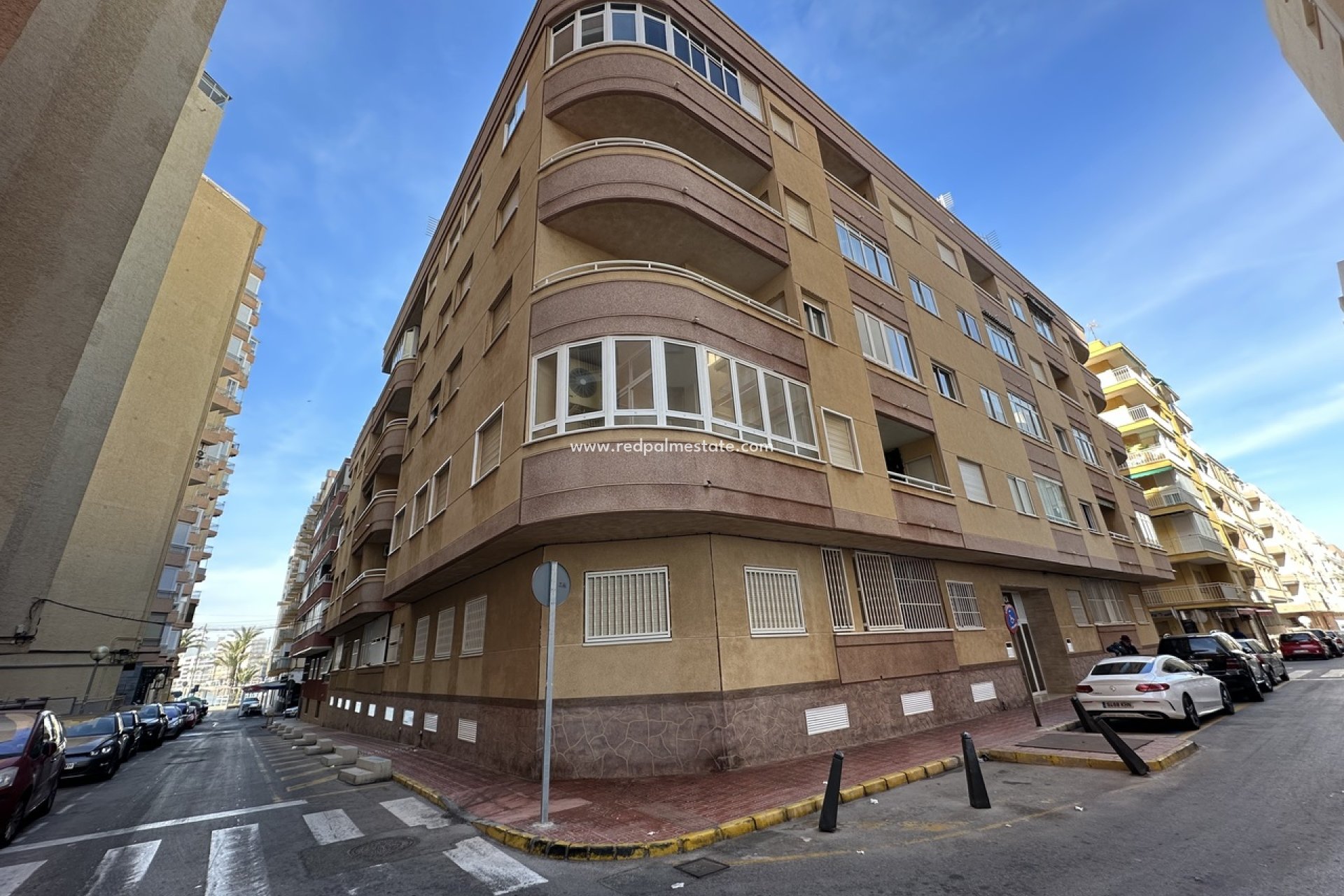 Återförsäljning - Lägenhet -
Torrevieja