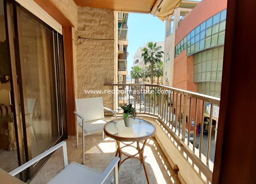 Återförsäljning - Lägenhet -
Torrevieja