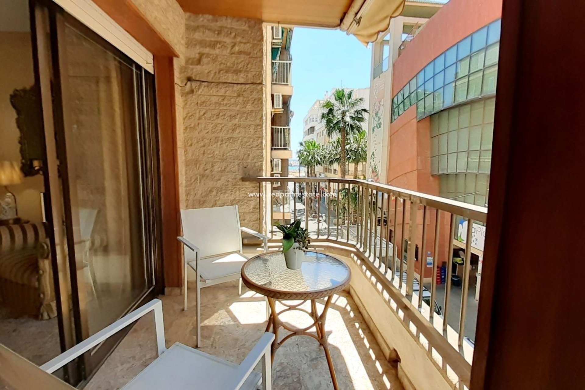 Återförsäljning - Lägenhet -
Torrevieja