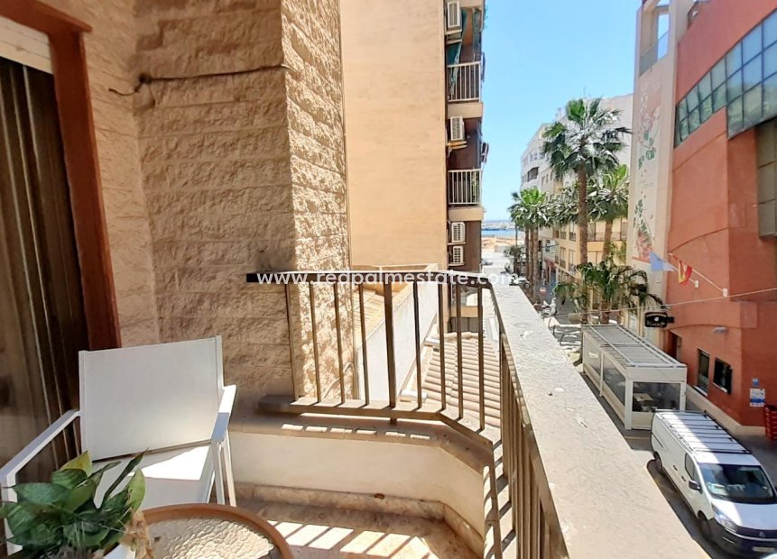 Återförsäljning - Lägenhet -
Torrevieja