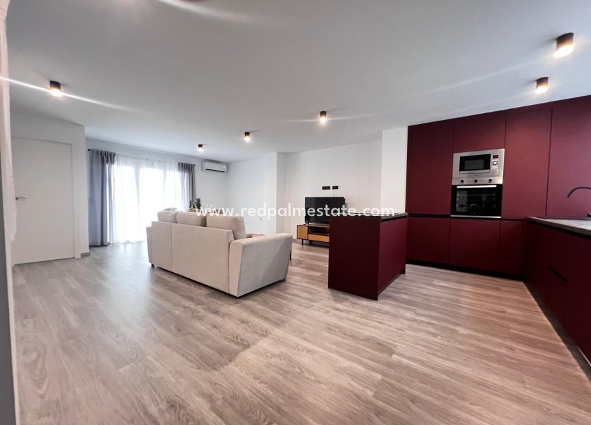 Återförsäljning - Lägenhet -
Torrevieja