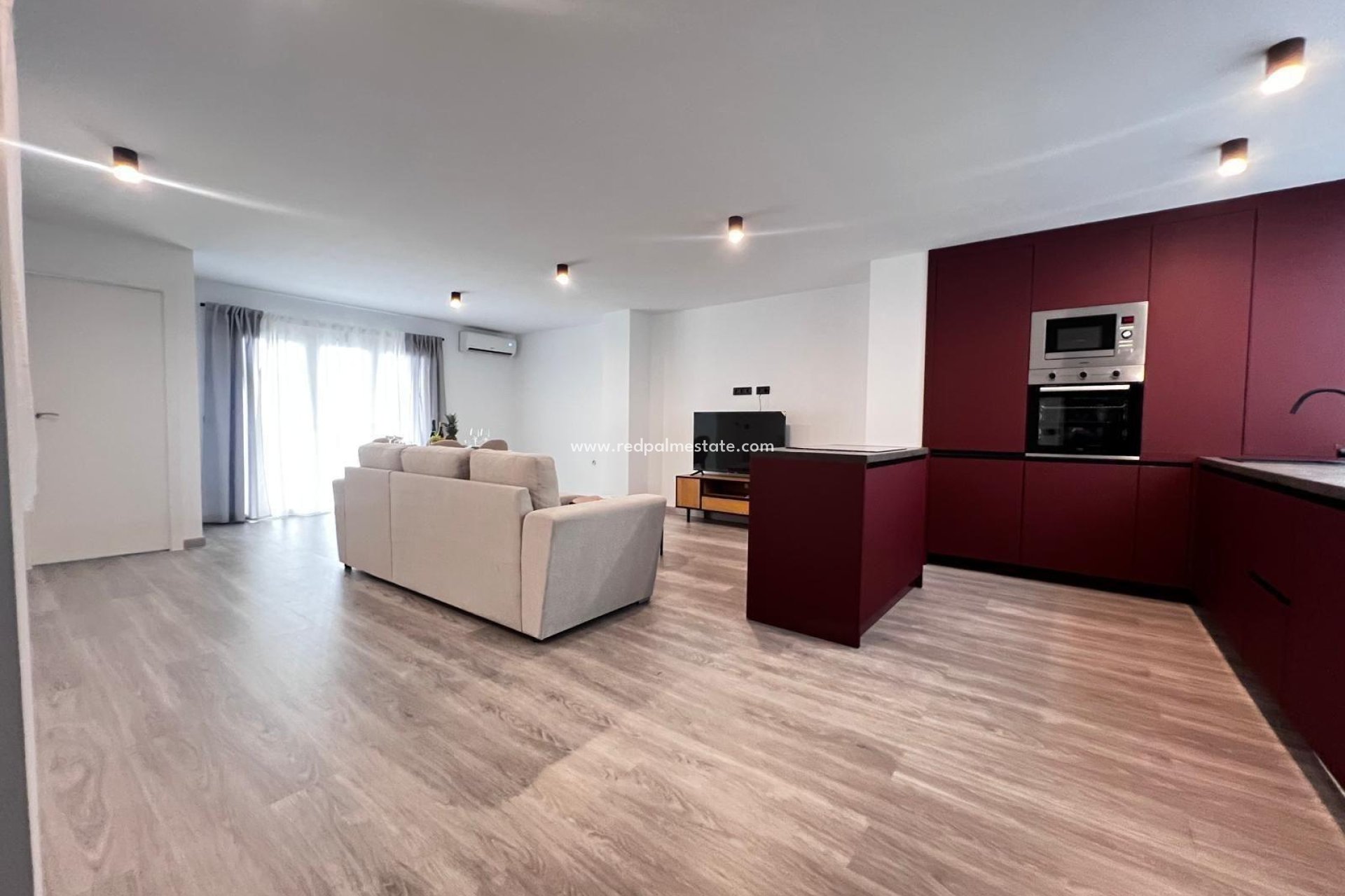 Återförsäljning - Lägenhet -
Torrevieja