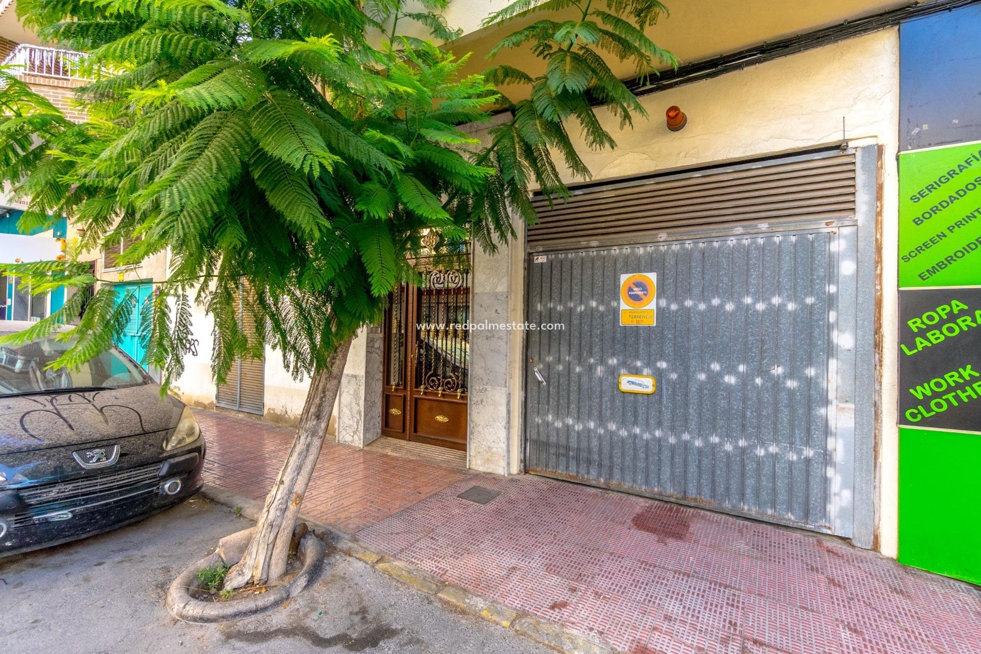 Återförsäljning - Lägenhet -
Torrevieja