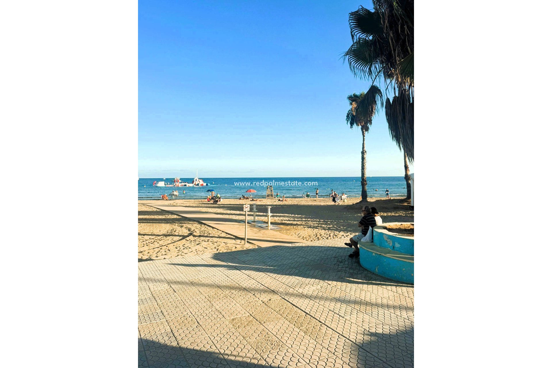 Återförsäljning - Lägenhet -
Torrevieja