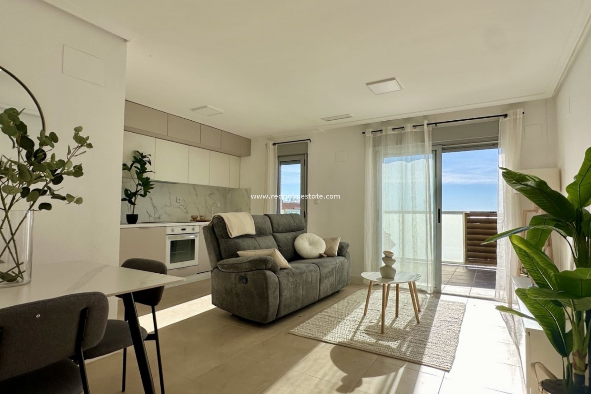 Återförsäljning - Lägenhet -
Torrevieja