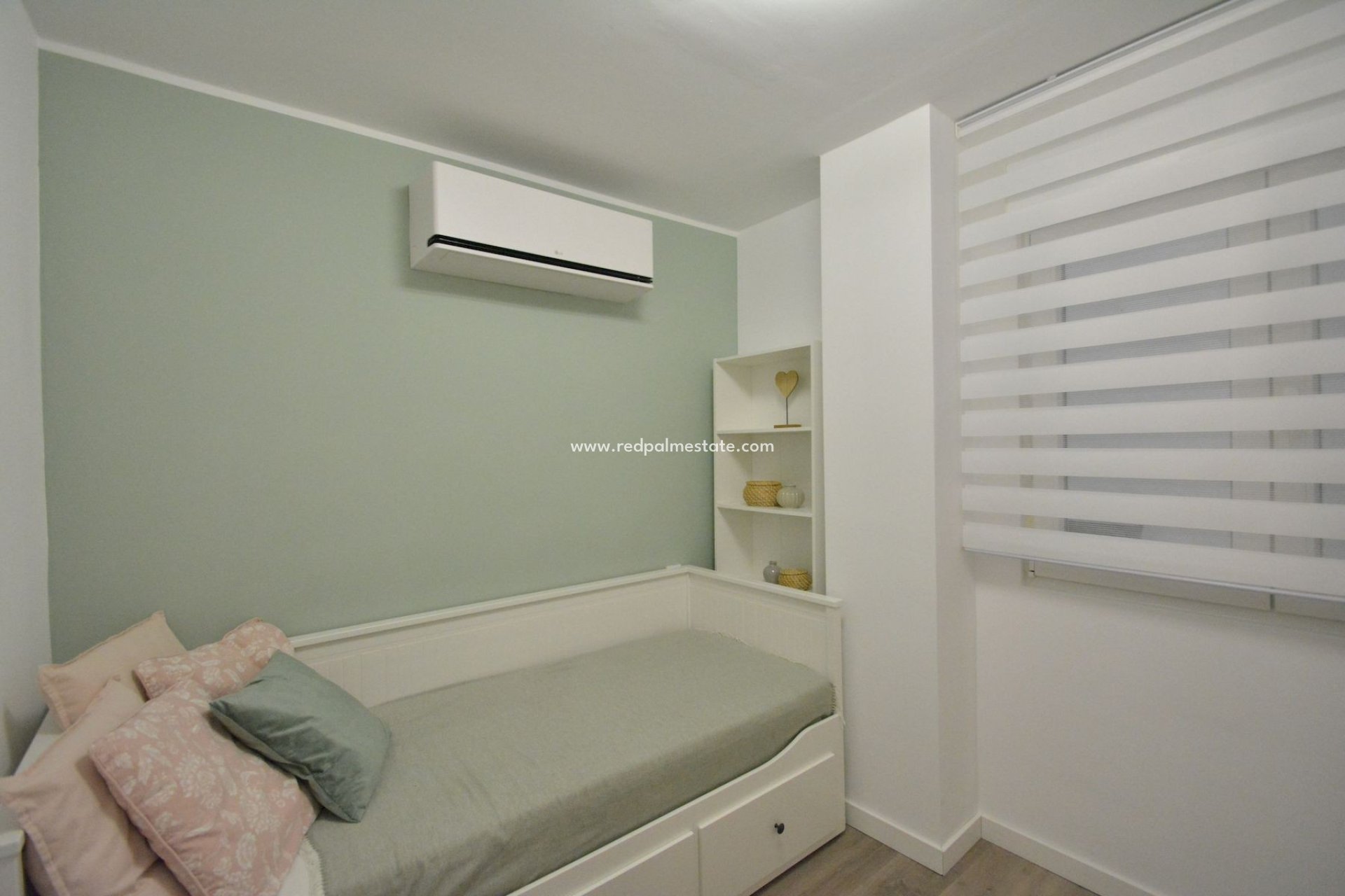 Återförsäljning - Lägenhet -
Torrevieja