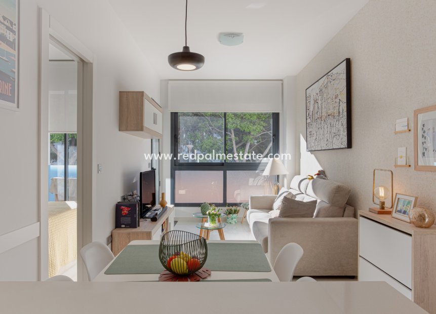 Återförsäljning - Lägenhet -
Torrevieja