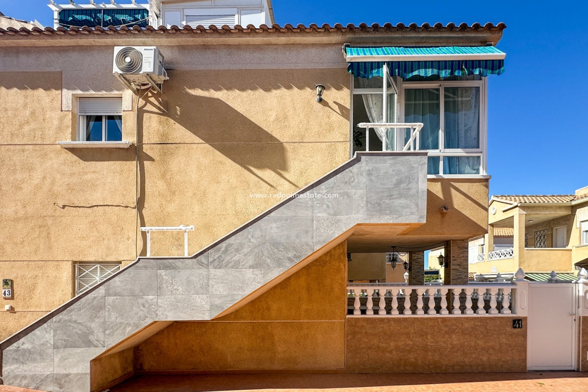 Återförsäljning - Lägenhet -
Torrevieja