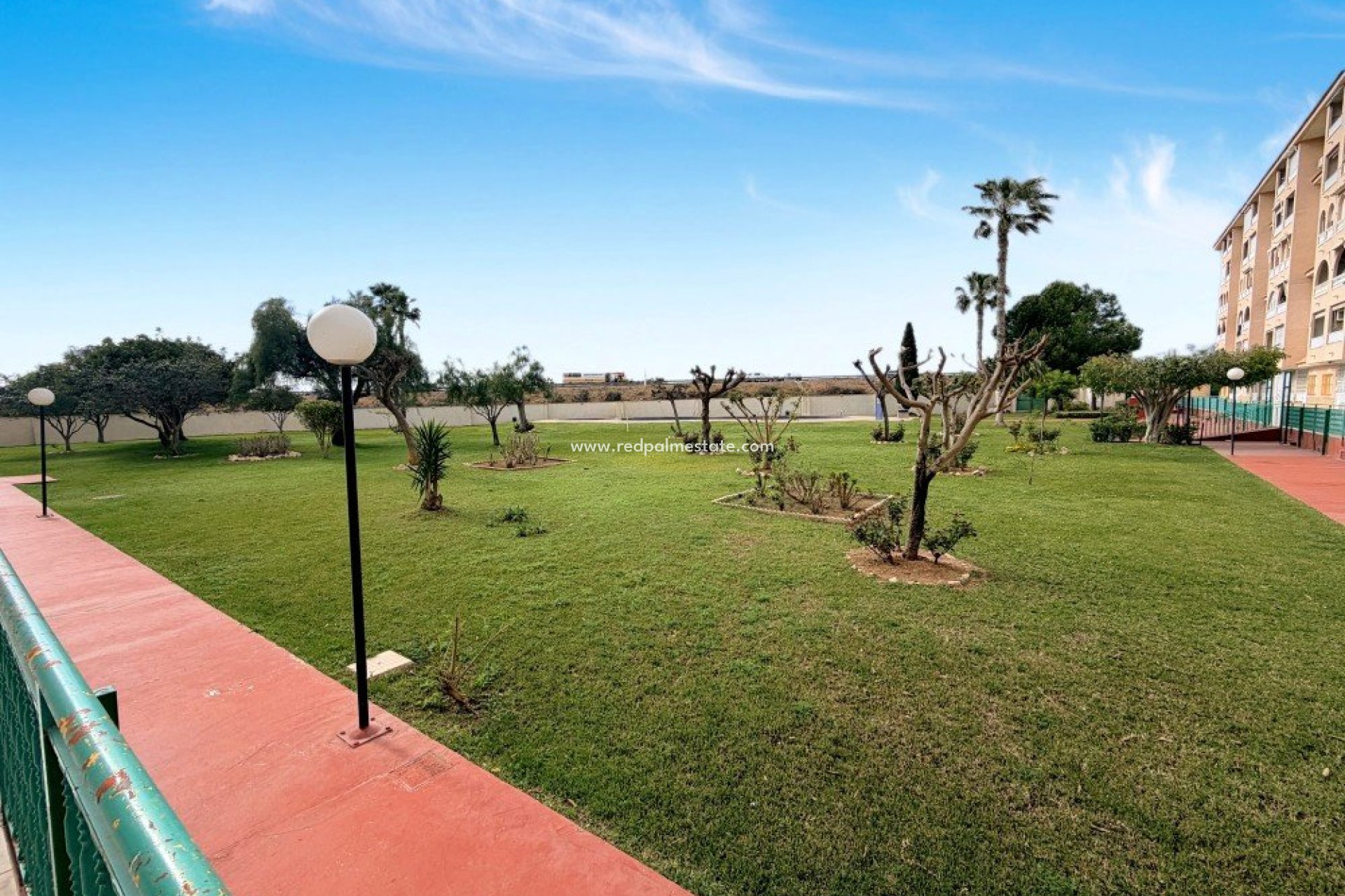 Återförsäljning - Lägenhet -
Torrevieja