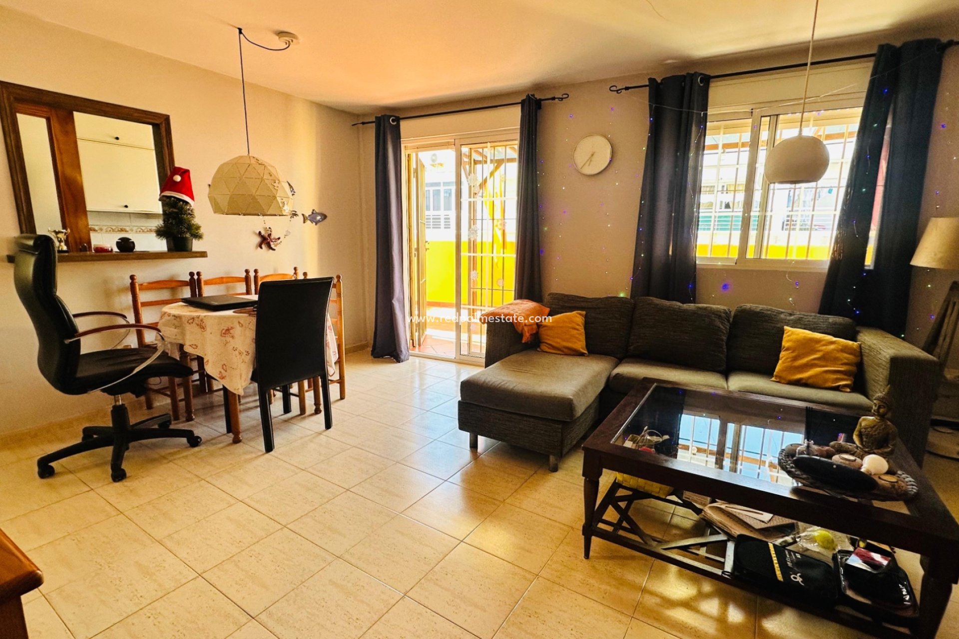 Återförsäljning - Lägenhet -
Torrevieja