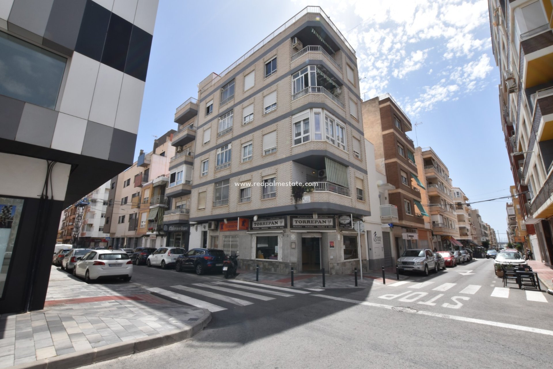 Återförsäljning - Lägenhet -
Torrevieja