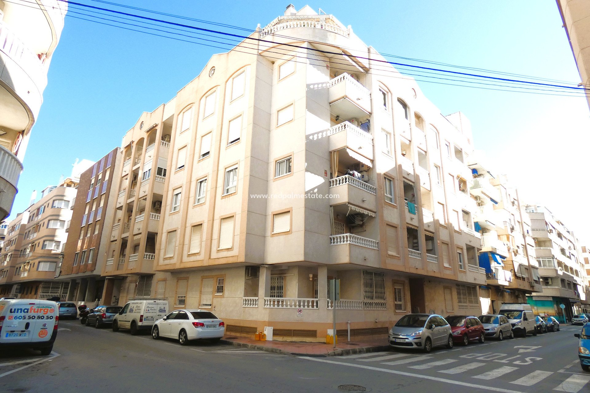 Återförsäljning - Lägenhet -
Torrevieja