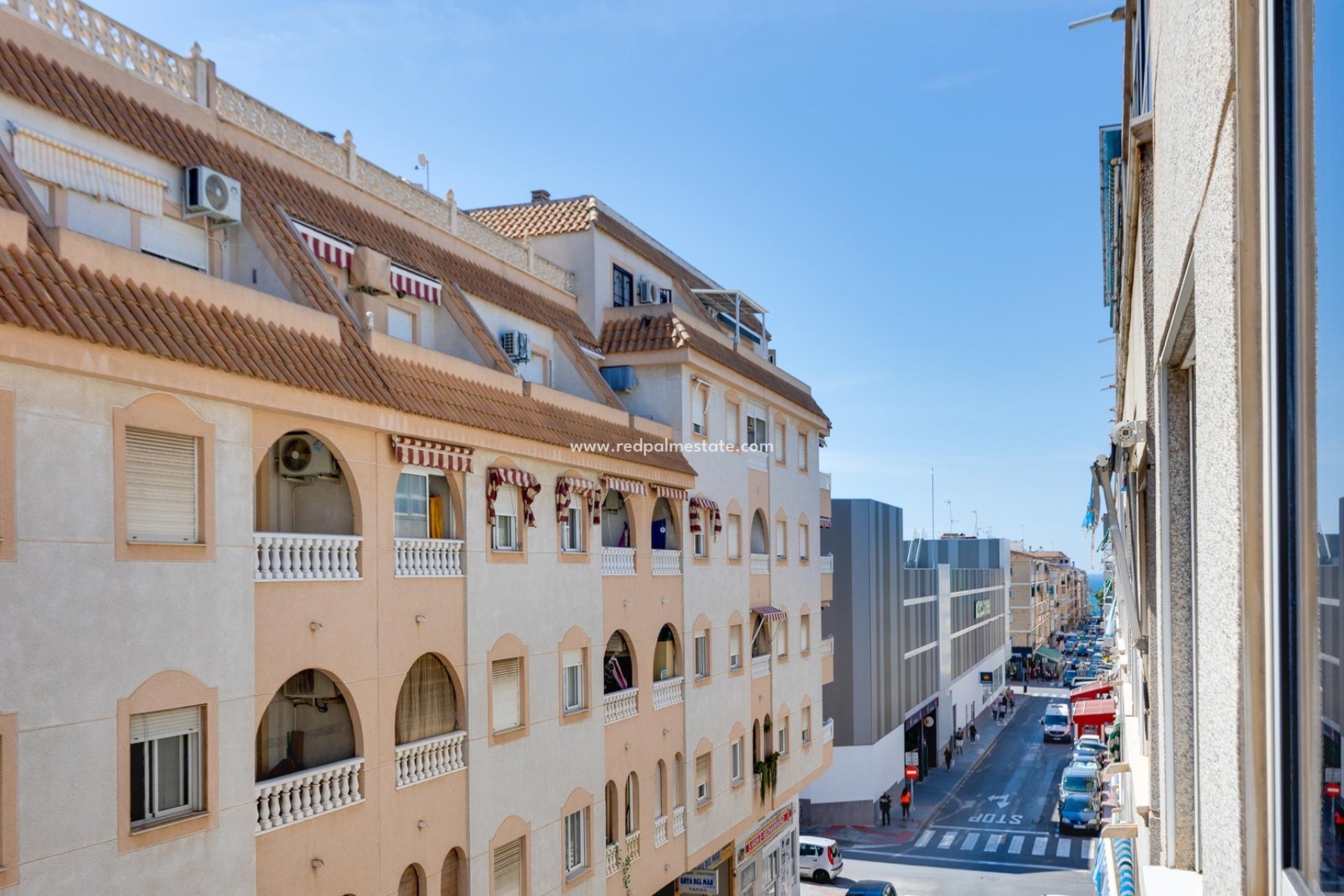 Återförsäljning - Lägenhet -
Torrevieja