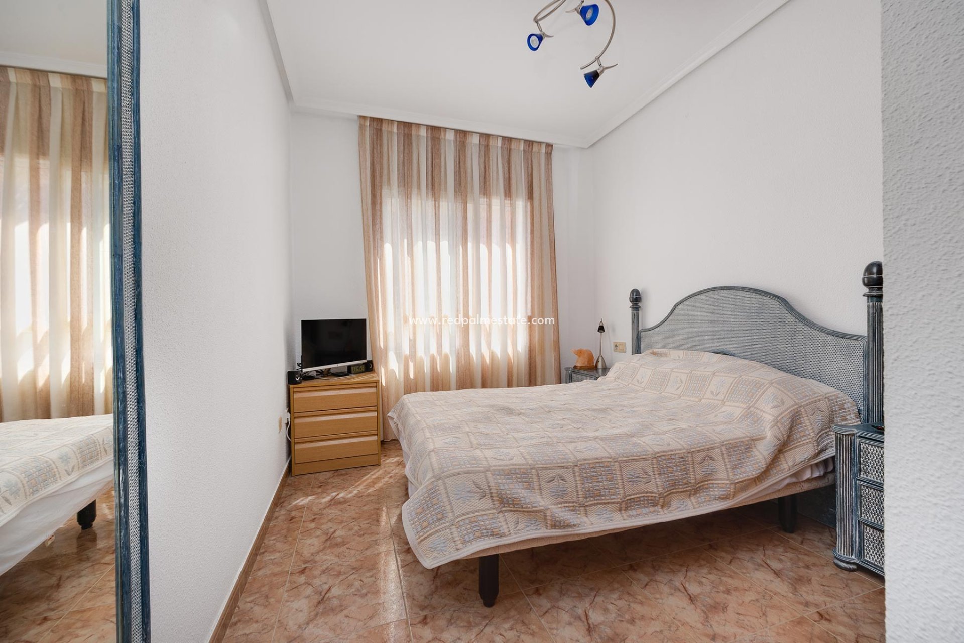 Återförsäljning - Lägenhet -
Torrevieja