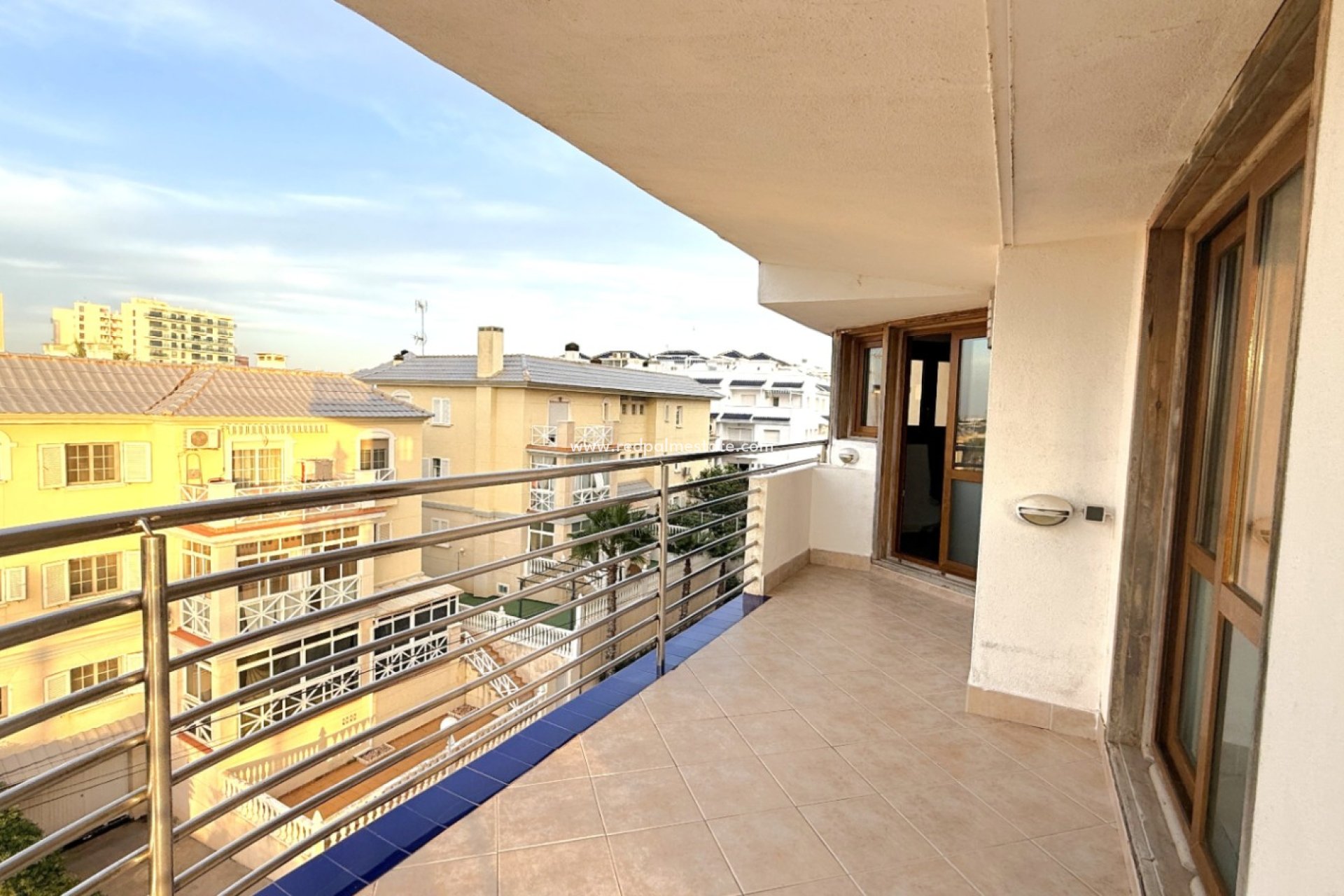 Återförsäljning - Lägenhet -
Torrevieja