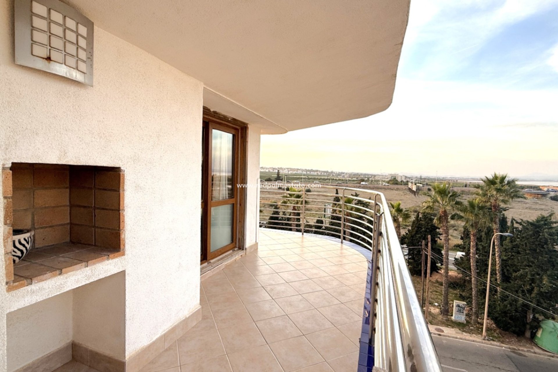 Återförsäljning - Lägenhet -
Torrevieja