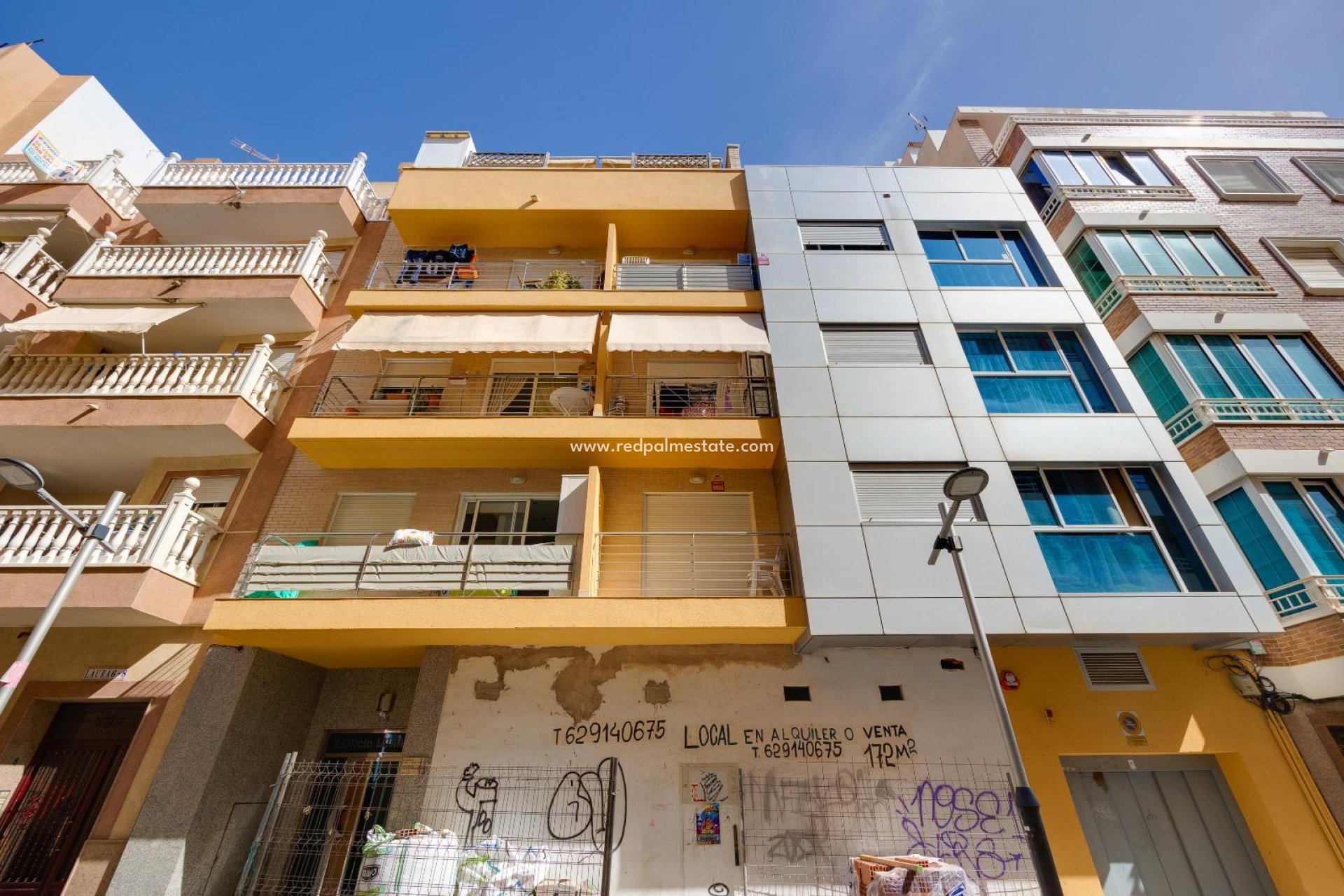 Återförsäljning - Lägenhet -
Torrevieja