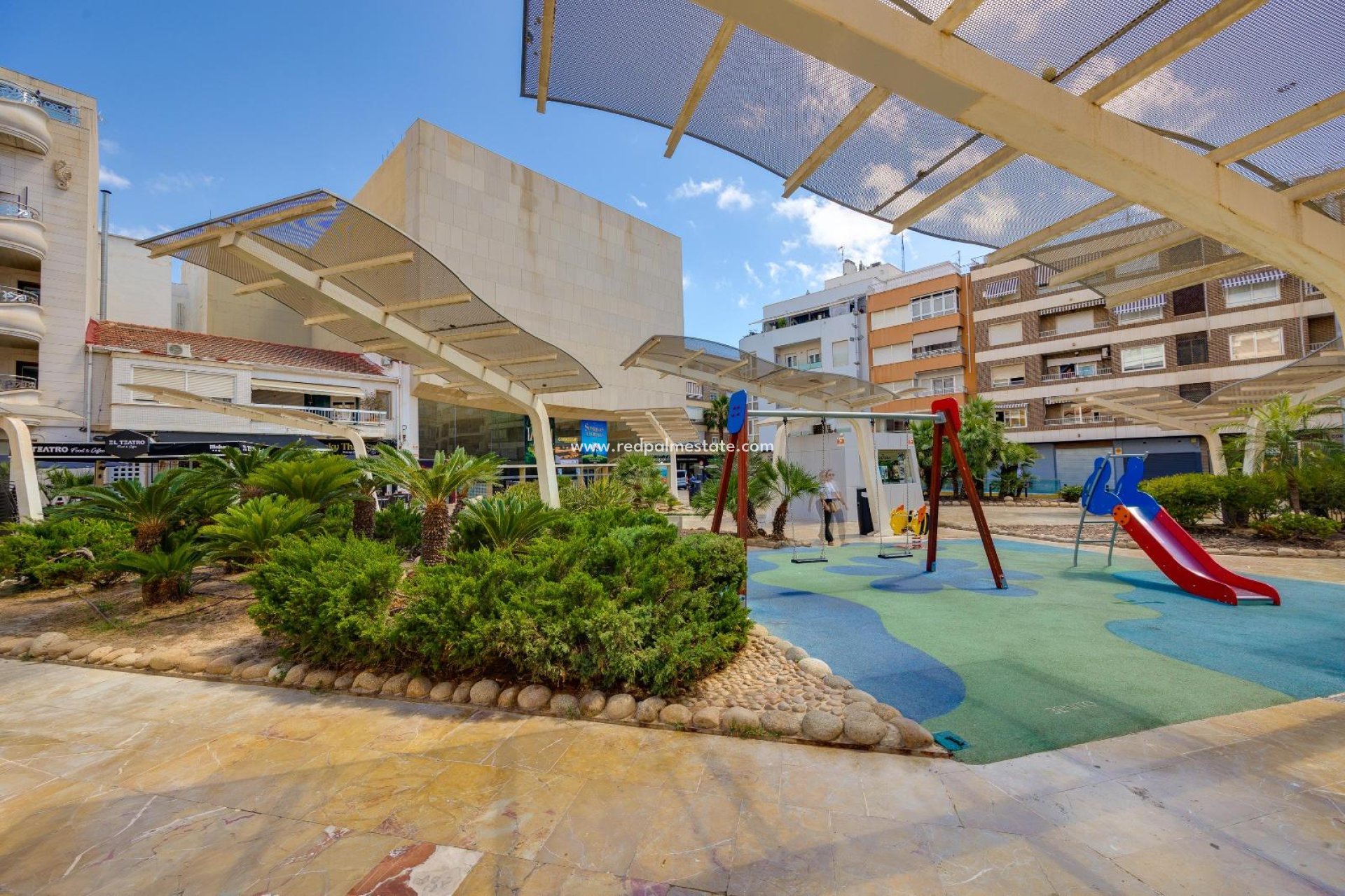 Återförsäljning - Lägenhet -
Torrevieja