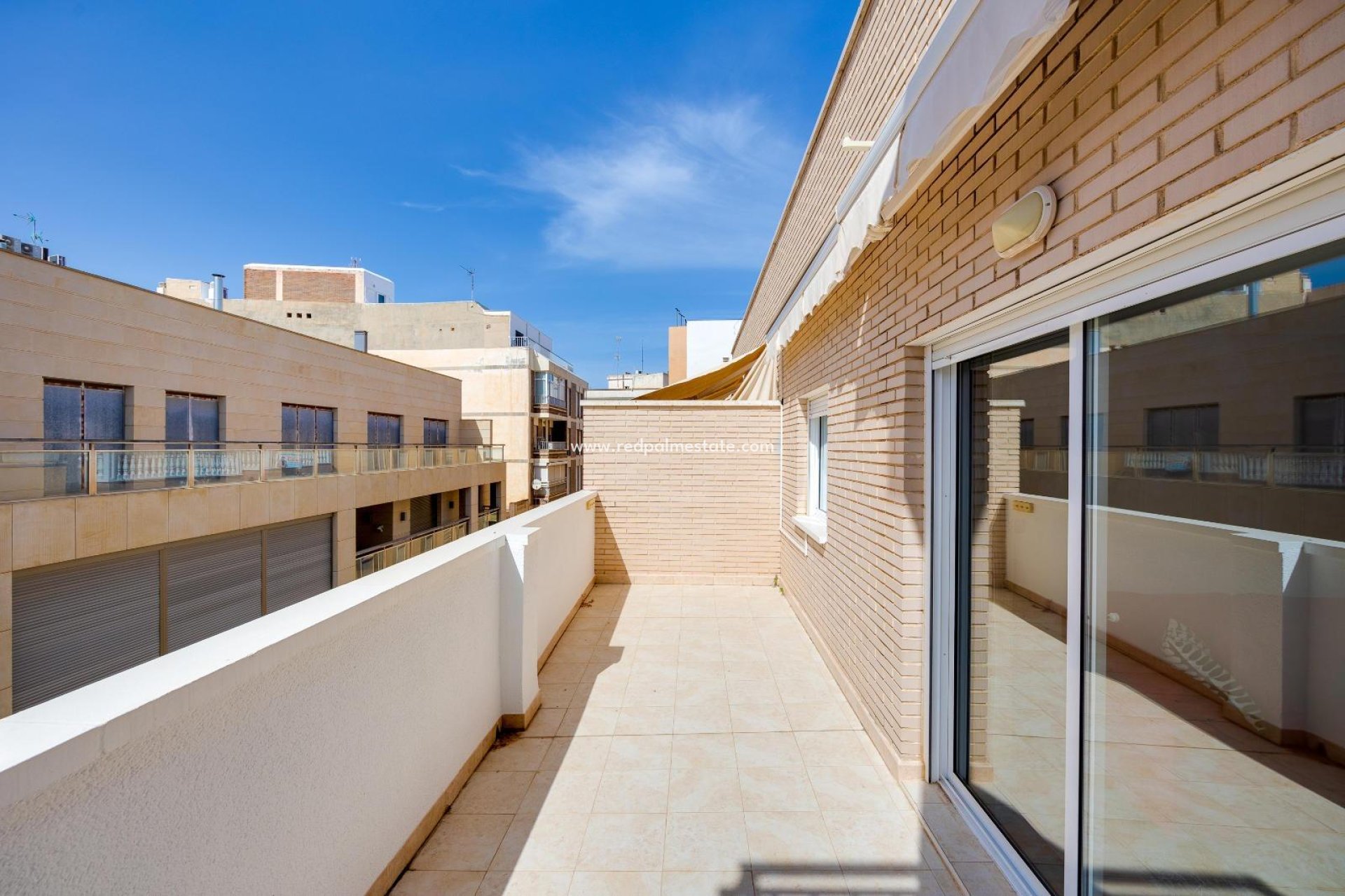 Återförsäljning - Lägenhet -
Torrevieja