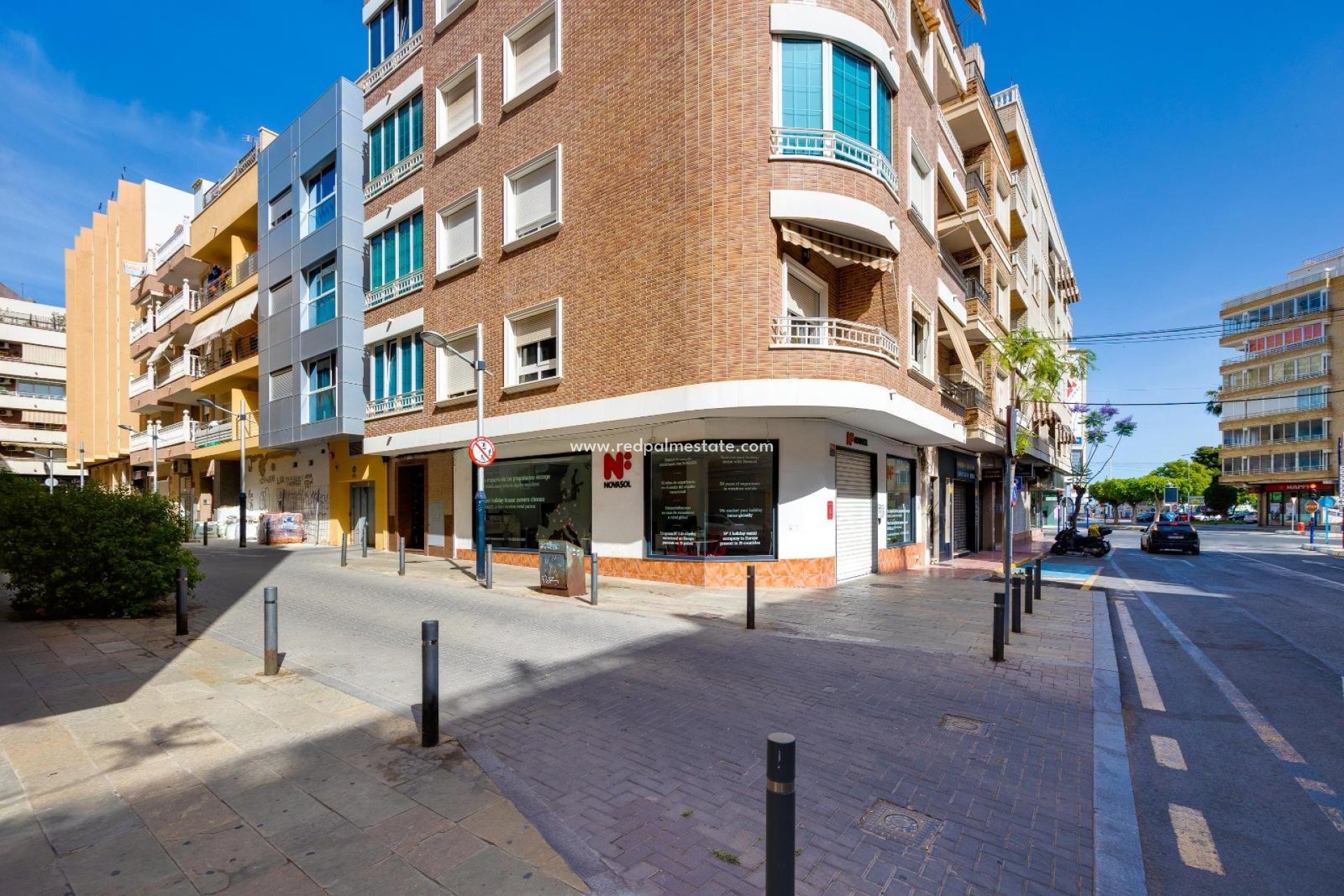Återförsäljning - Lägenhet -
Torrevieja