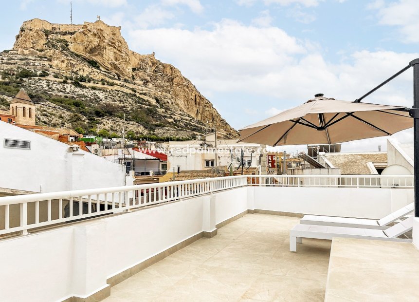 Återförsäljning - Lägenheter -
Alicante