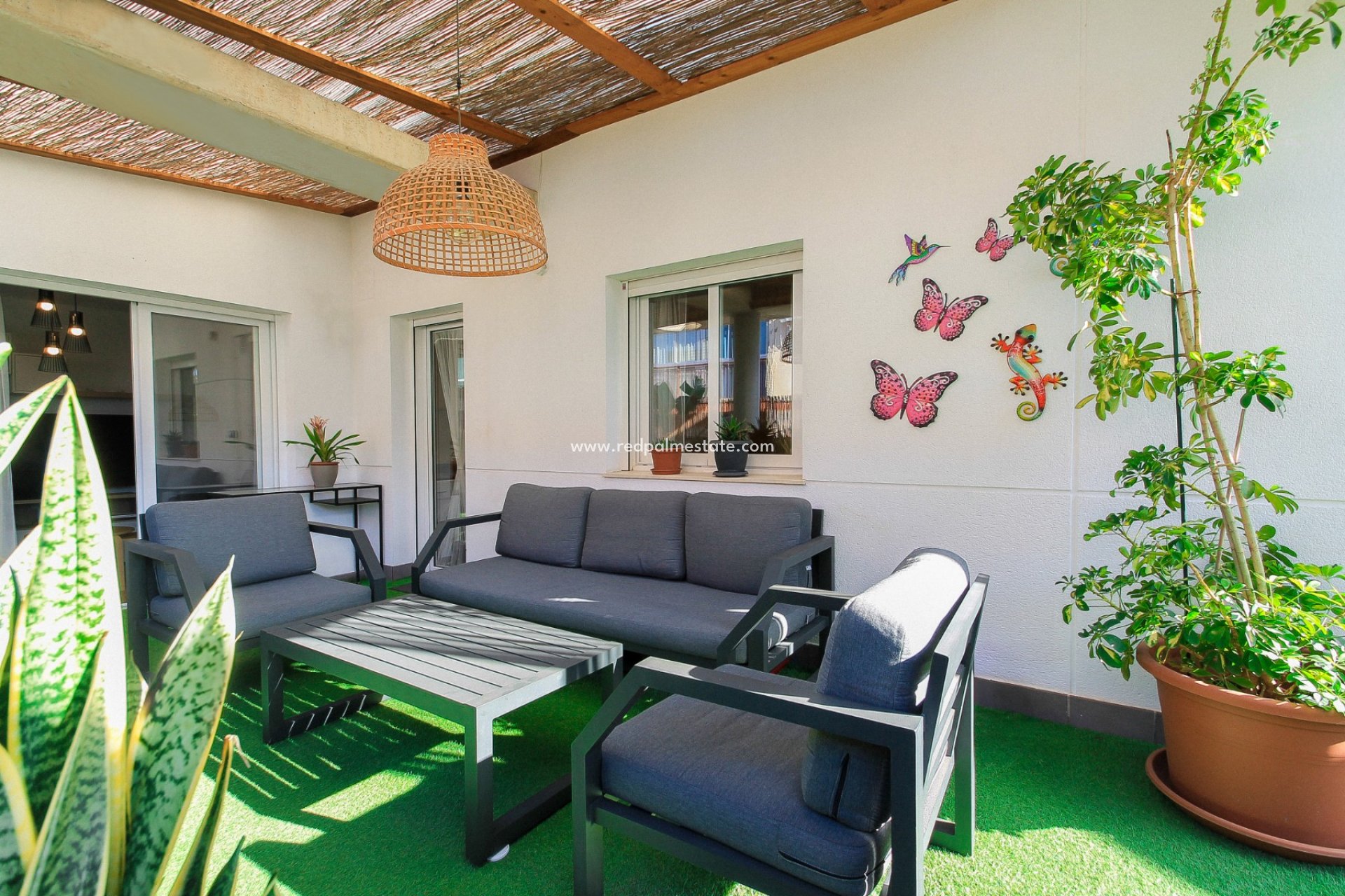 Återförsäljning - Lägenheter -
Alicante