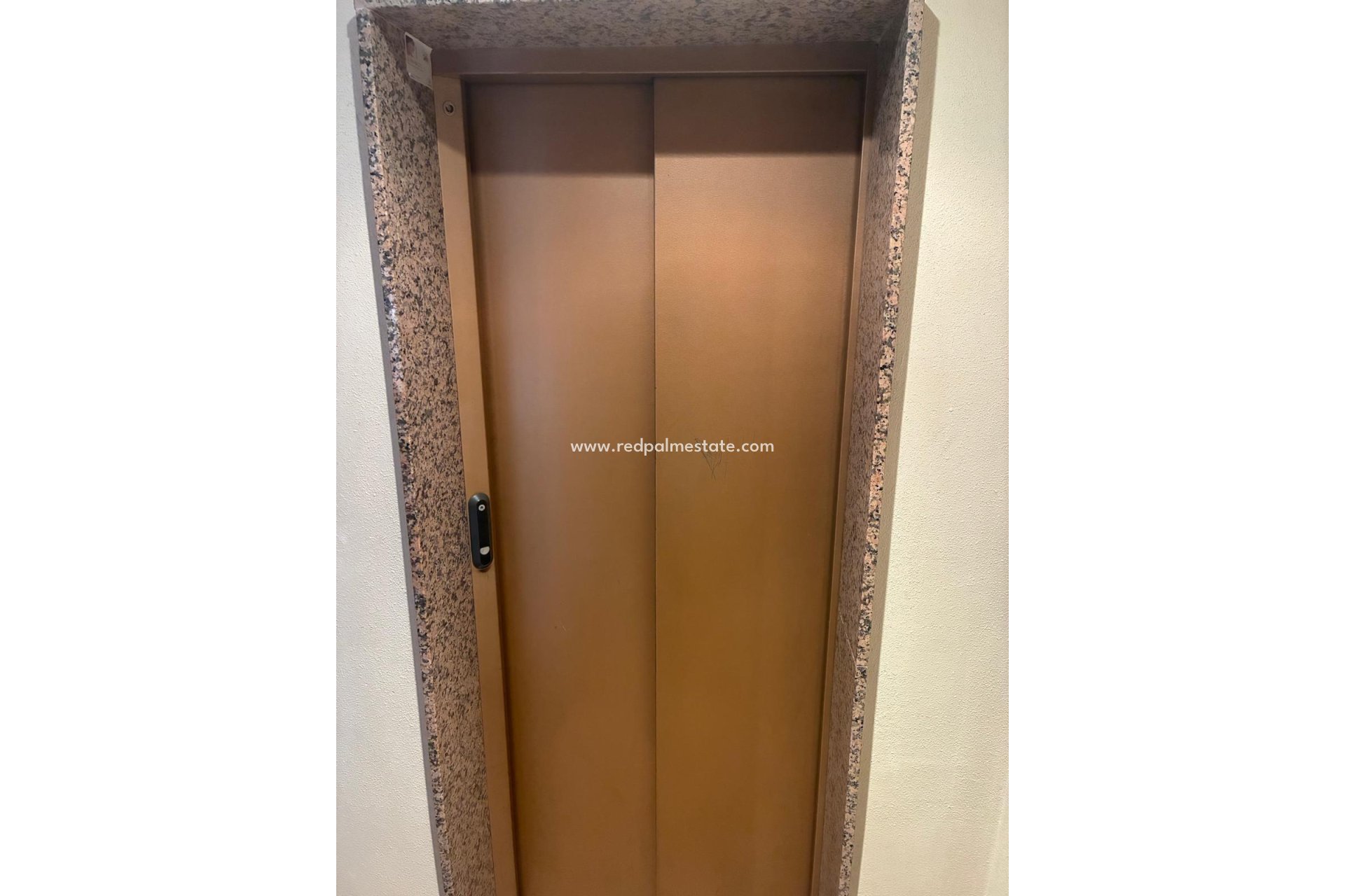 Återförsäljning - Lägenheter -
Almoradí