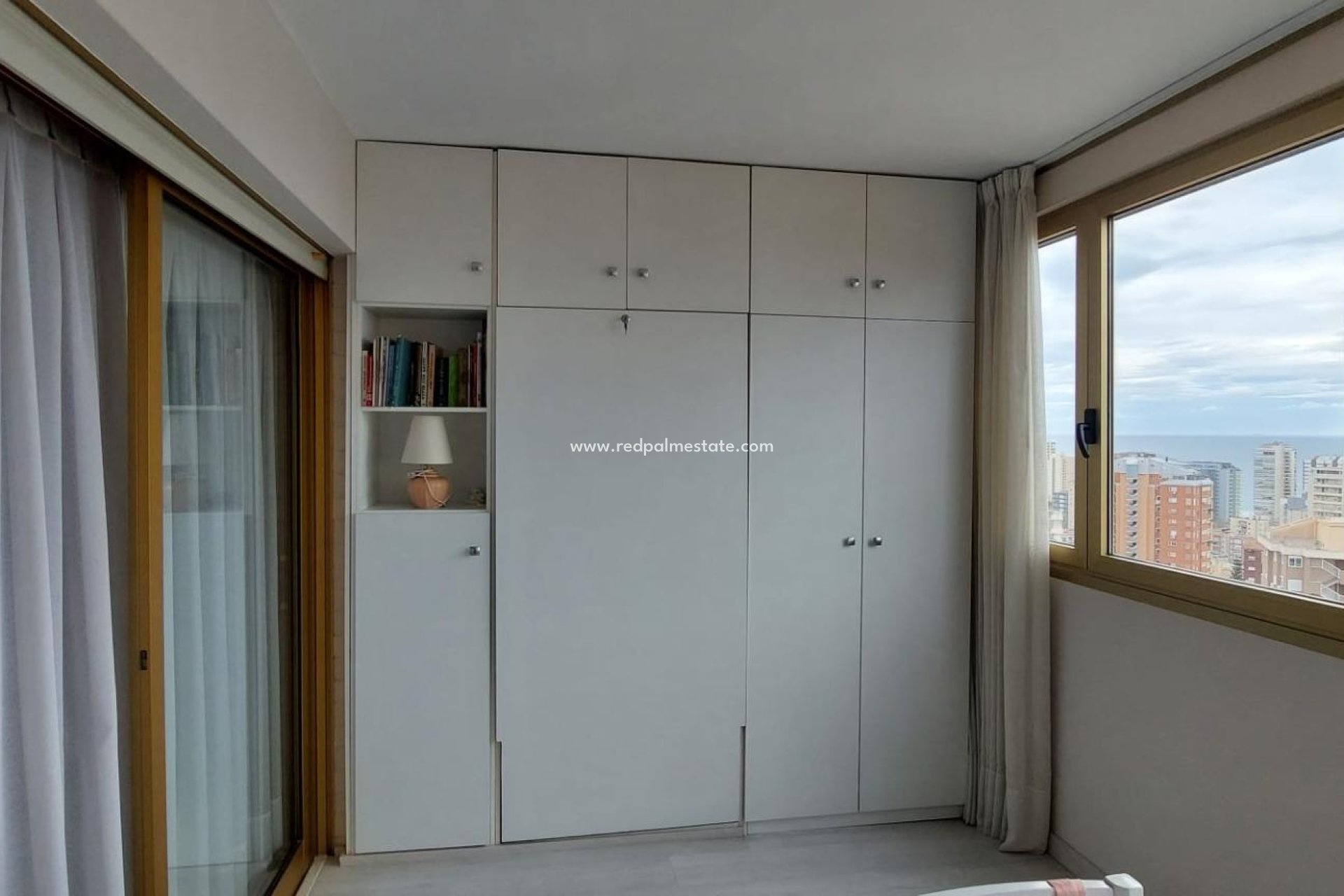 Återförsäljning - Lägenheter -
Benidorm - Levante