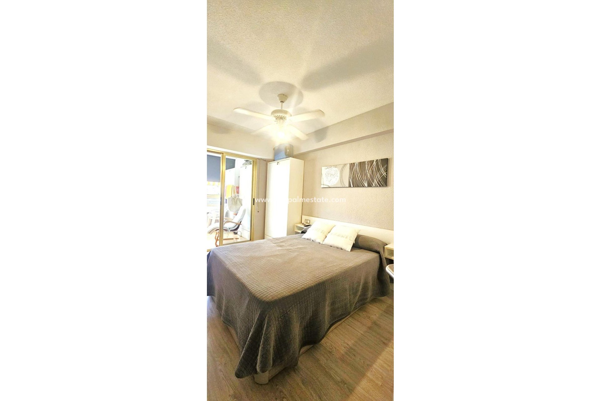 Återförsäljning - Lägenheter -
Benidorm