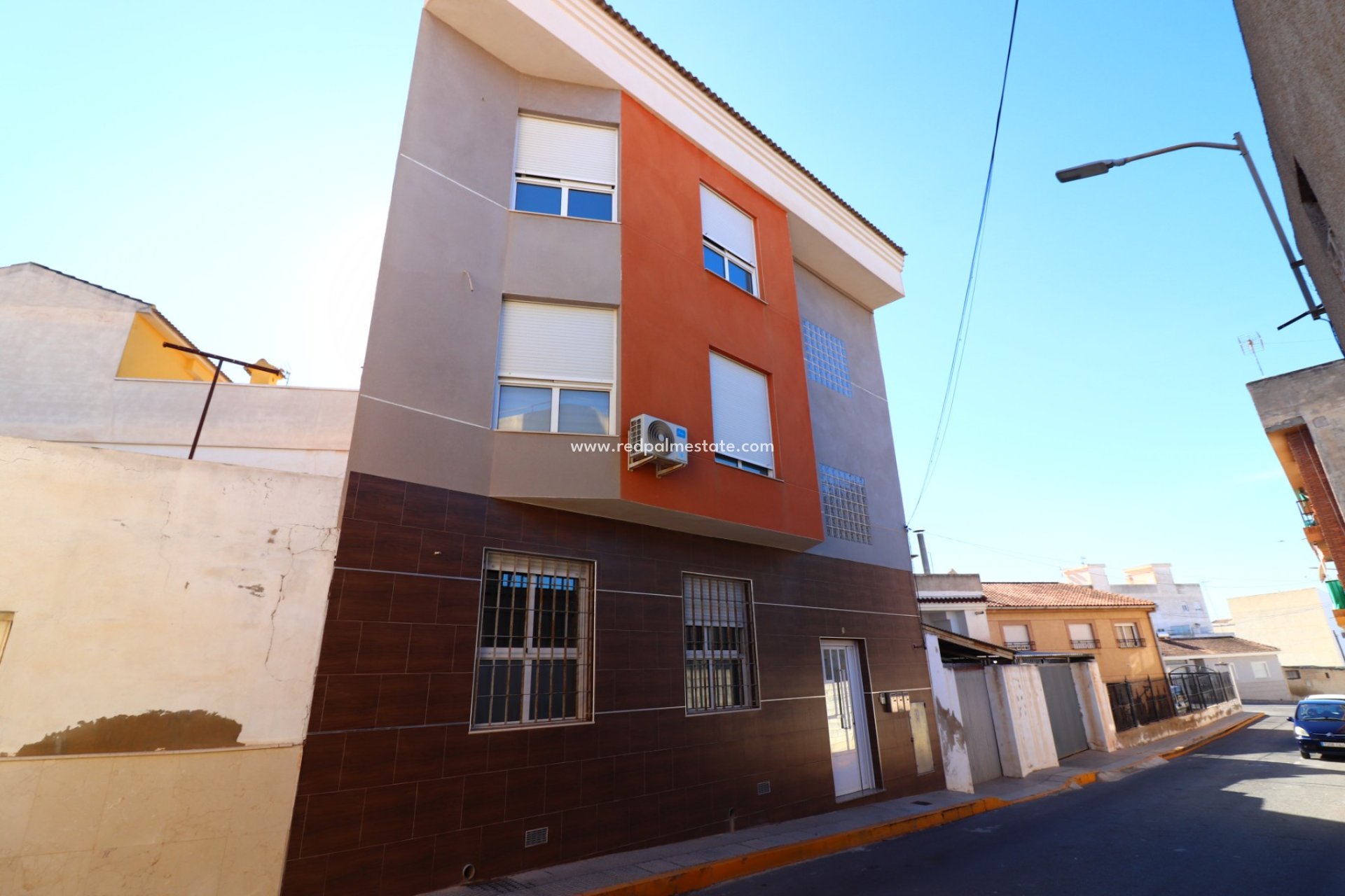 Återförsäljning - Lägenheter -
Benijofar