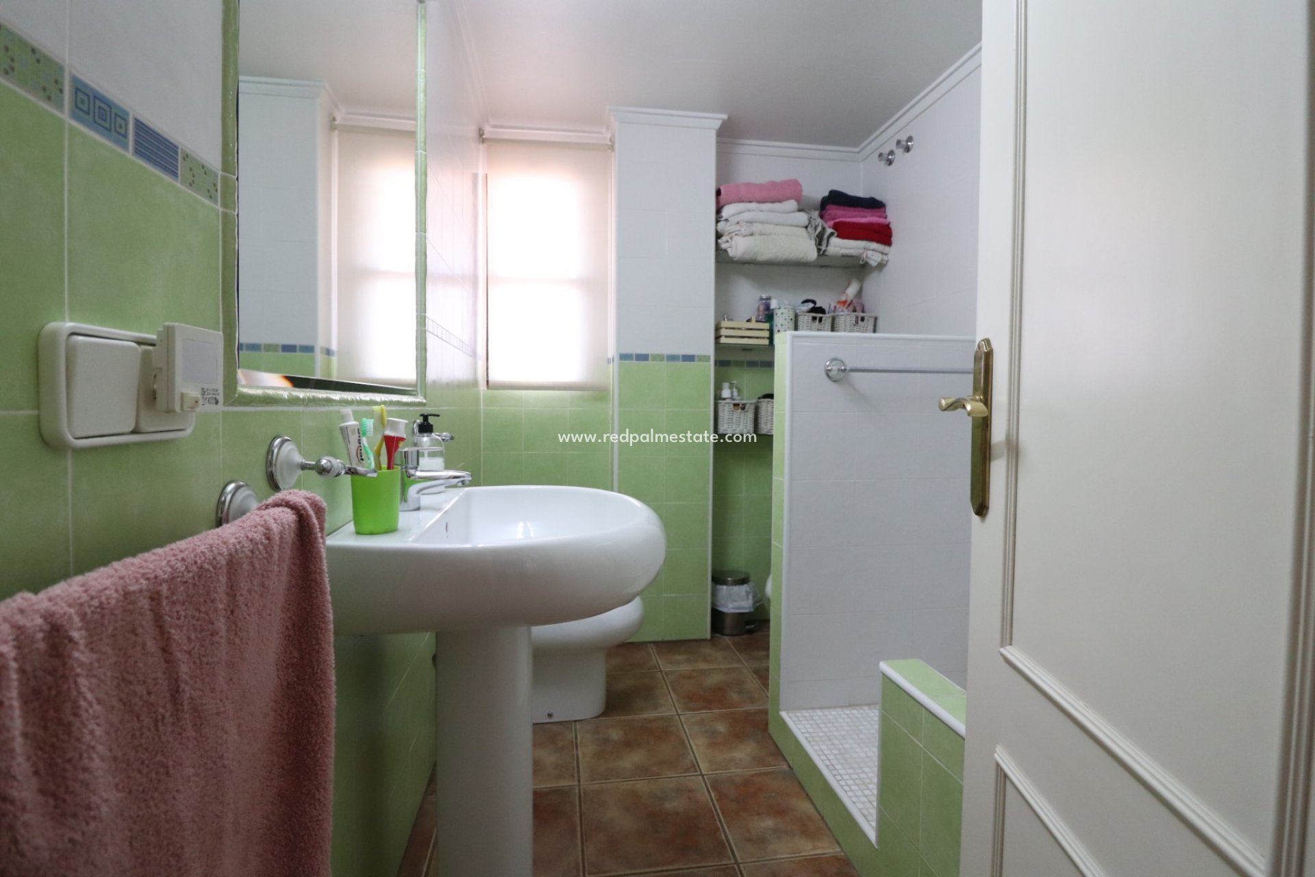 Återförsäljning - Lägenheter -
Dolores