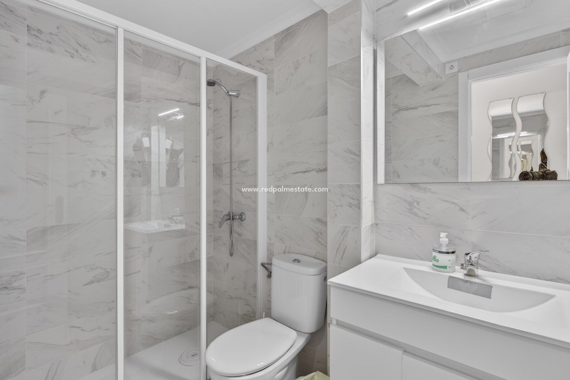 Återförsäljning - Lägenheter -
Gran Alacant