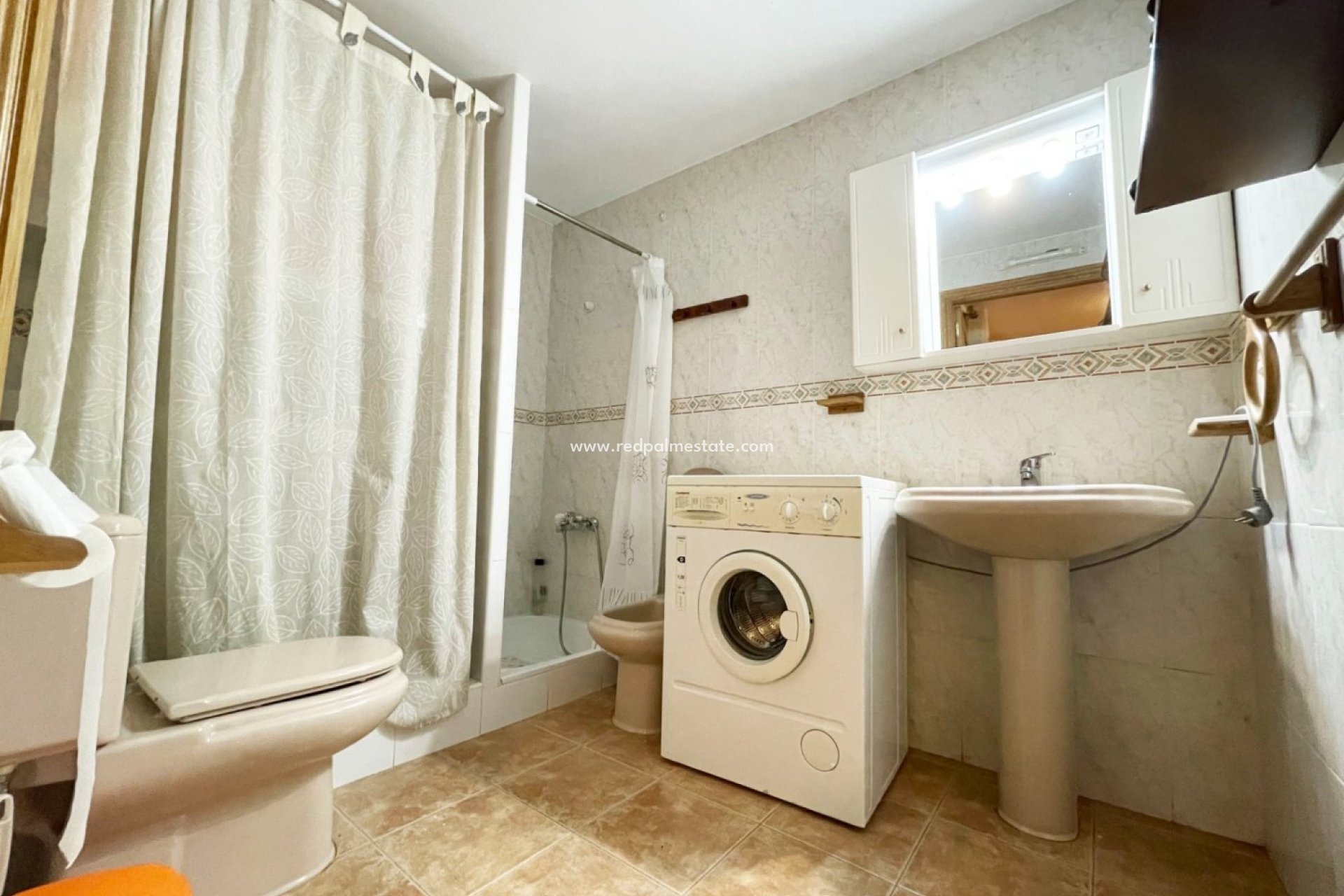 Återförsäljning - Lägenheter -
Guardamar del Segura - Playa