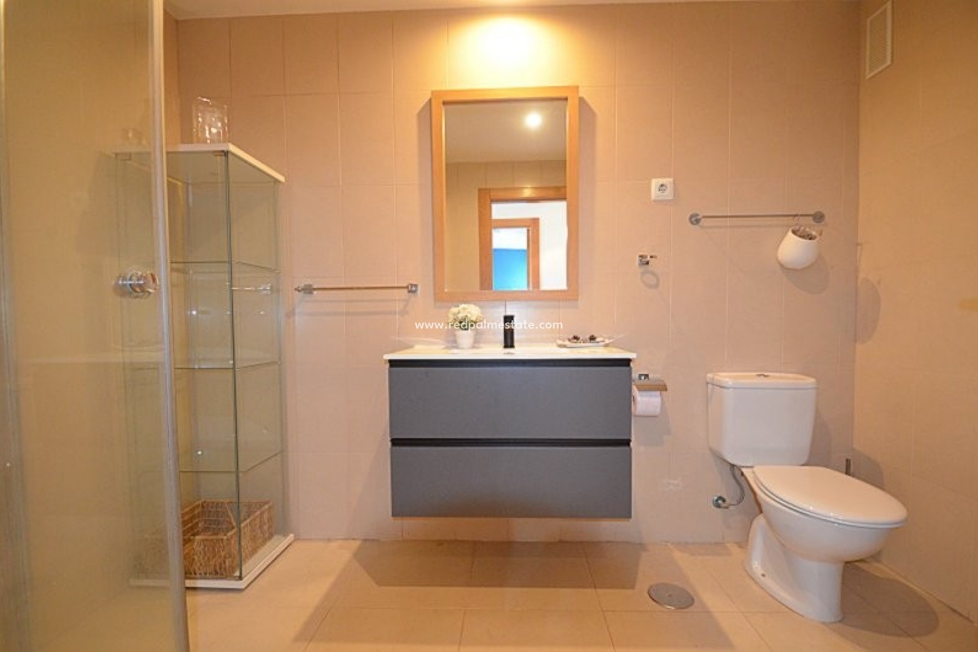 Återförsäljning - Lägenheter -
Hacienda Riquelme Golf Resort