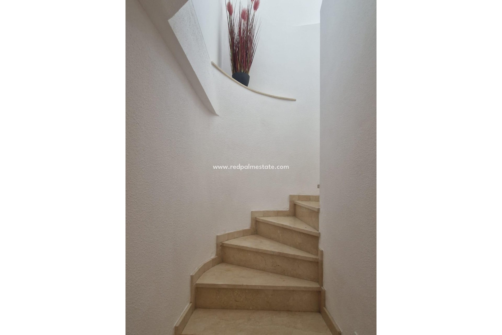 Återförsäljning - Lägenheter -
La Nucía - Costa Blanca