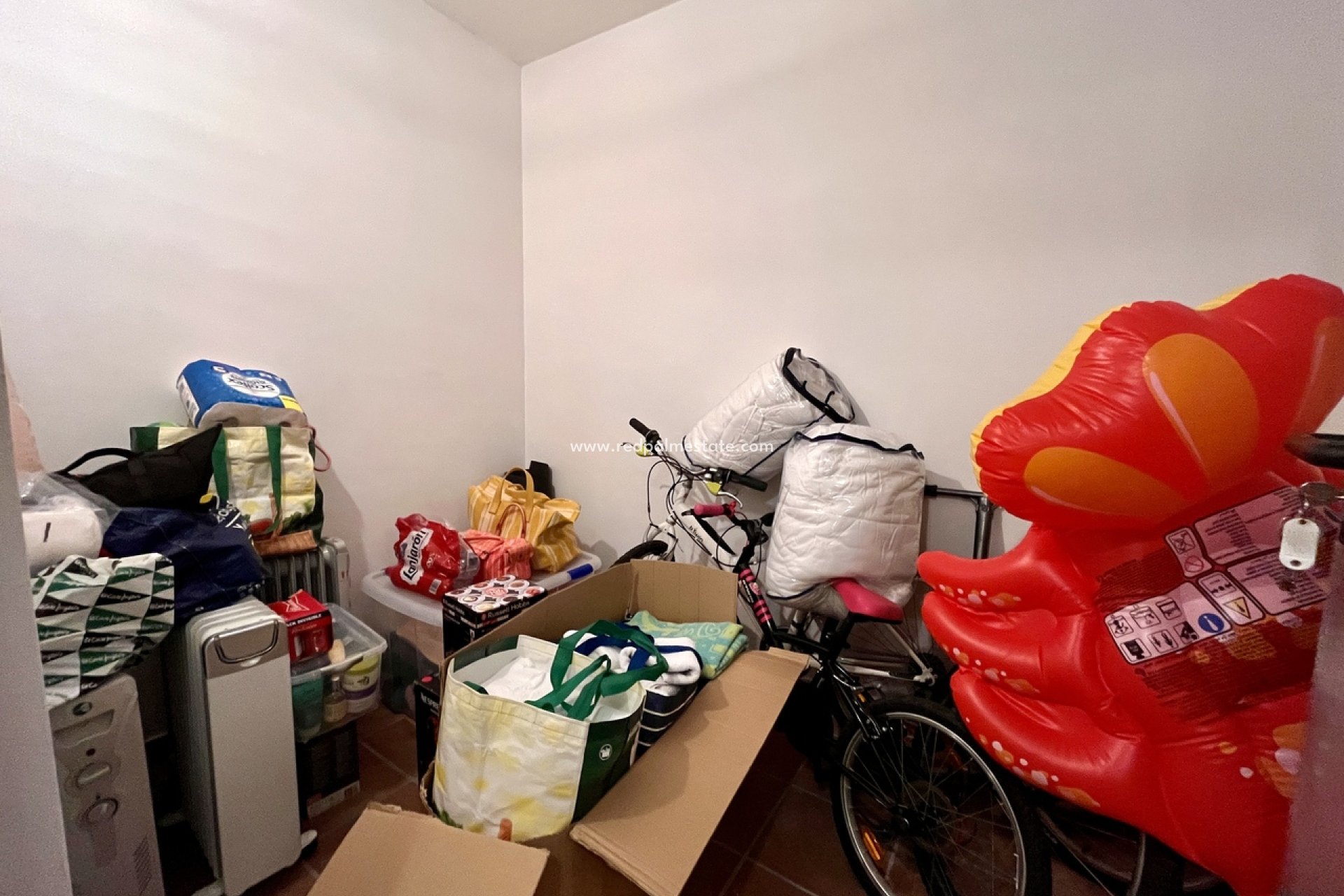 Återförsäljning - Lägenheter -
Las Colinas Golf - Costa Blanca