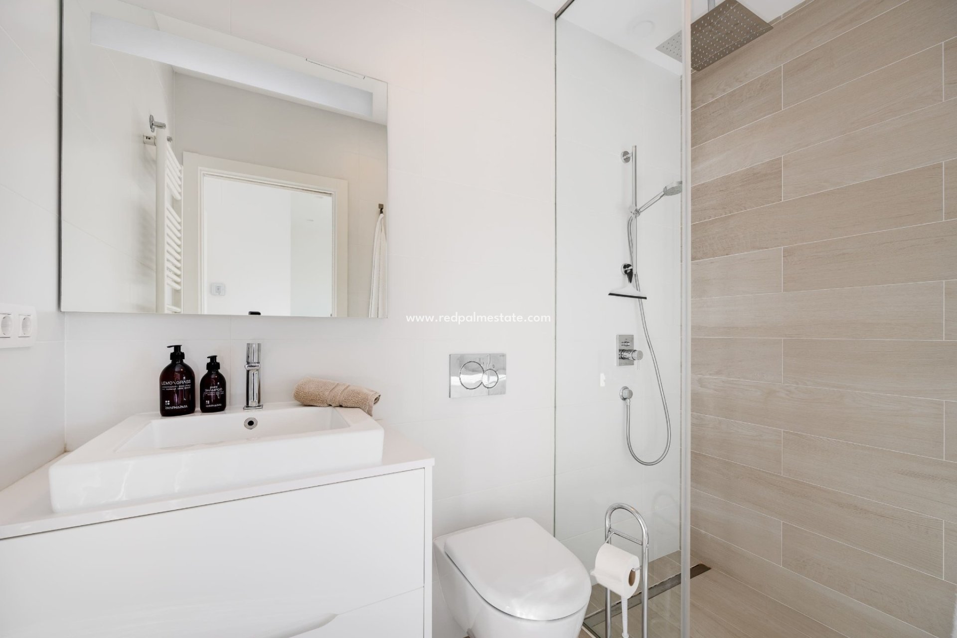 Återförsäljning - Lägenheter -
Las Colinas Golf