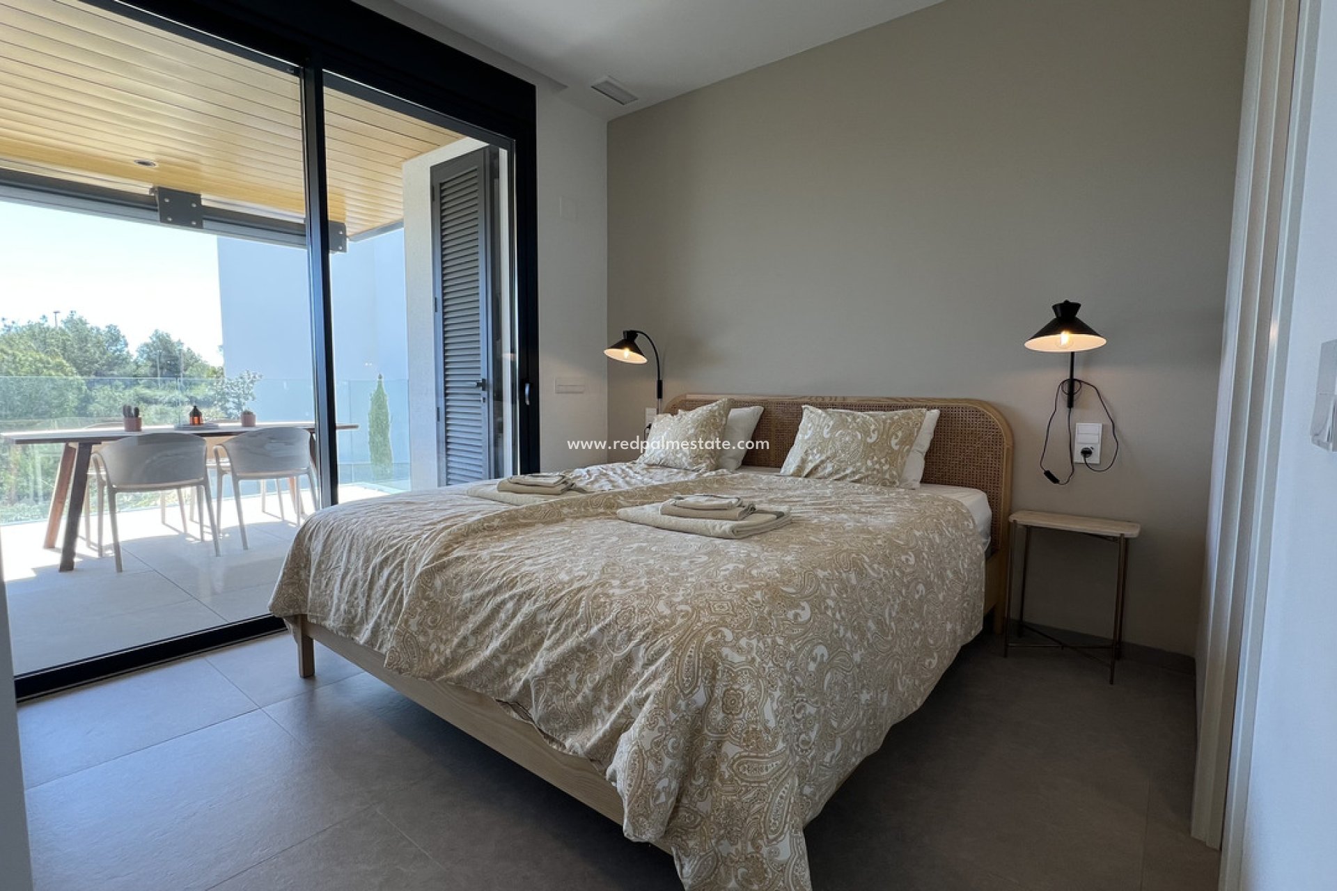 Återförsäljning - Lägenheter -
Las Colinas Golf