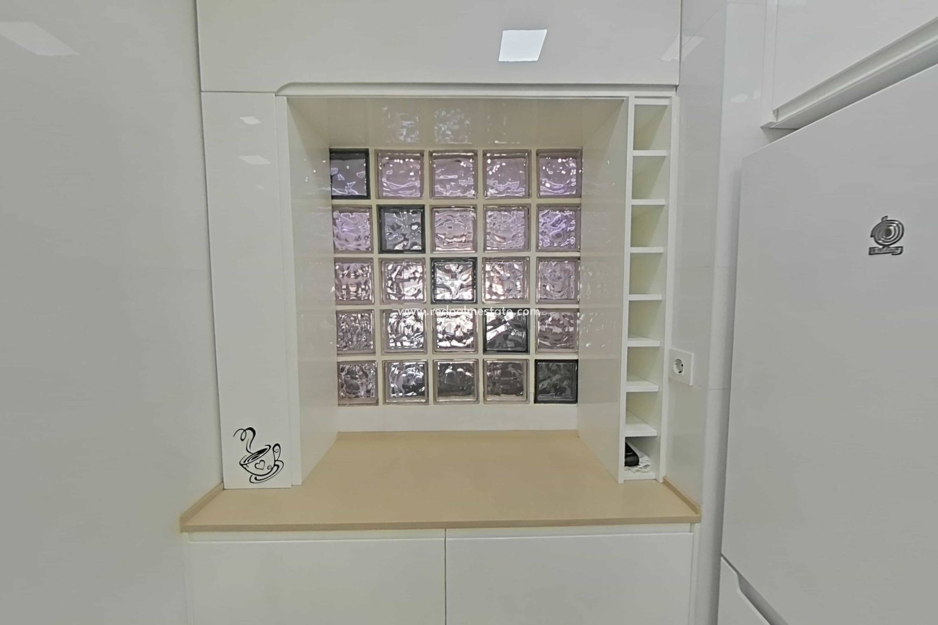 Återförsäljning - Lägenheter -
Lo Pagan - Villananitos