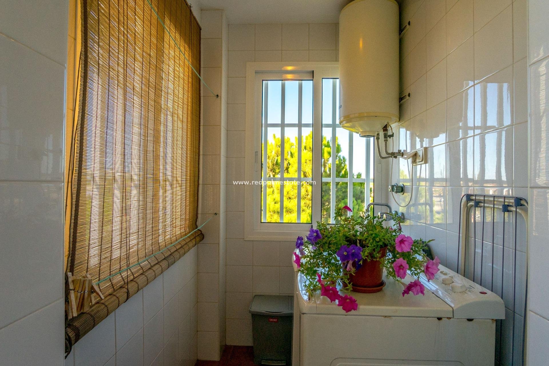 Återförsäljning - Lägenheter -
Orihuela Costa - Altos de Campoamor