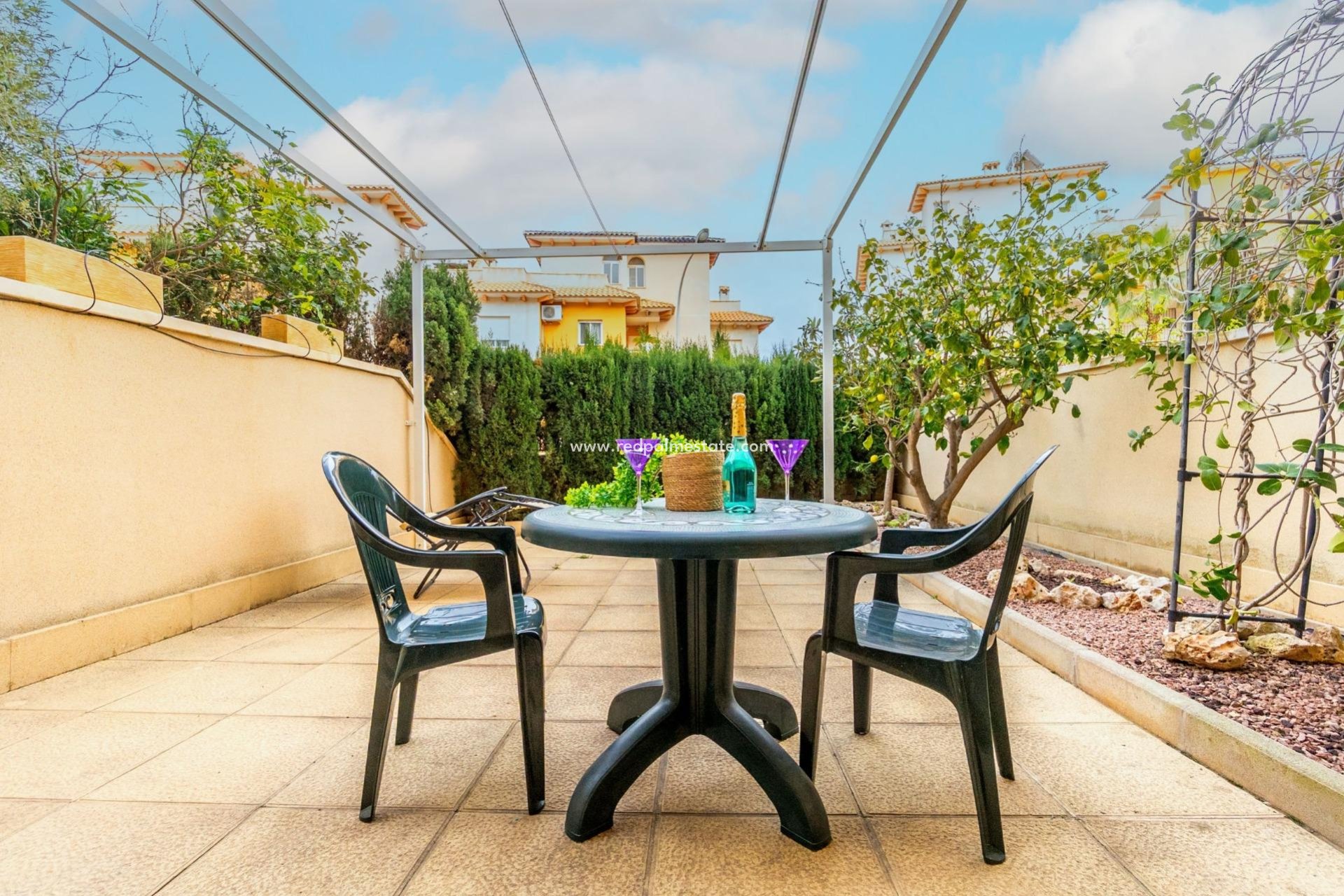 Återförsäljning - Lägenheter -
Orihuela Costa - Altos de Campoamor