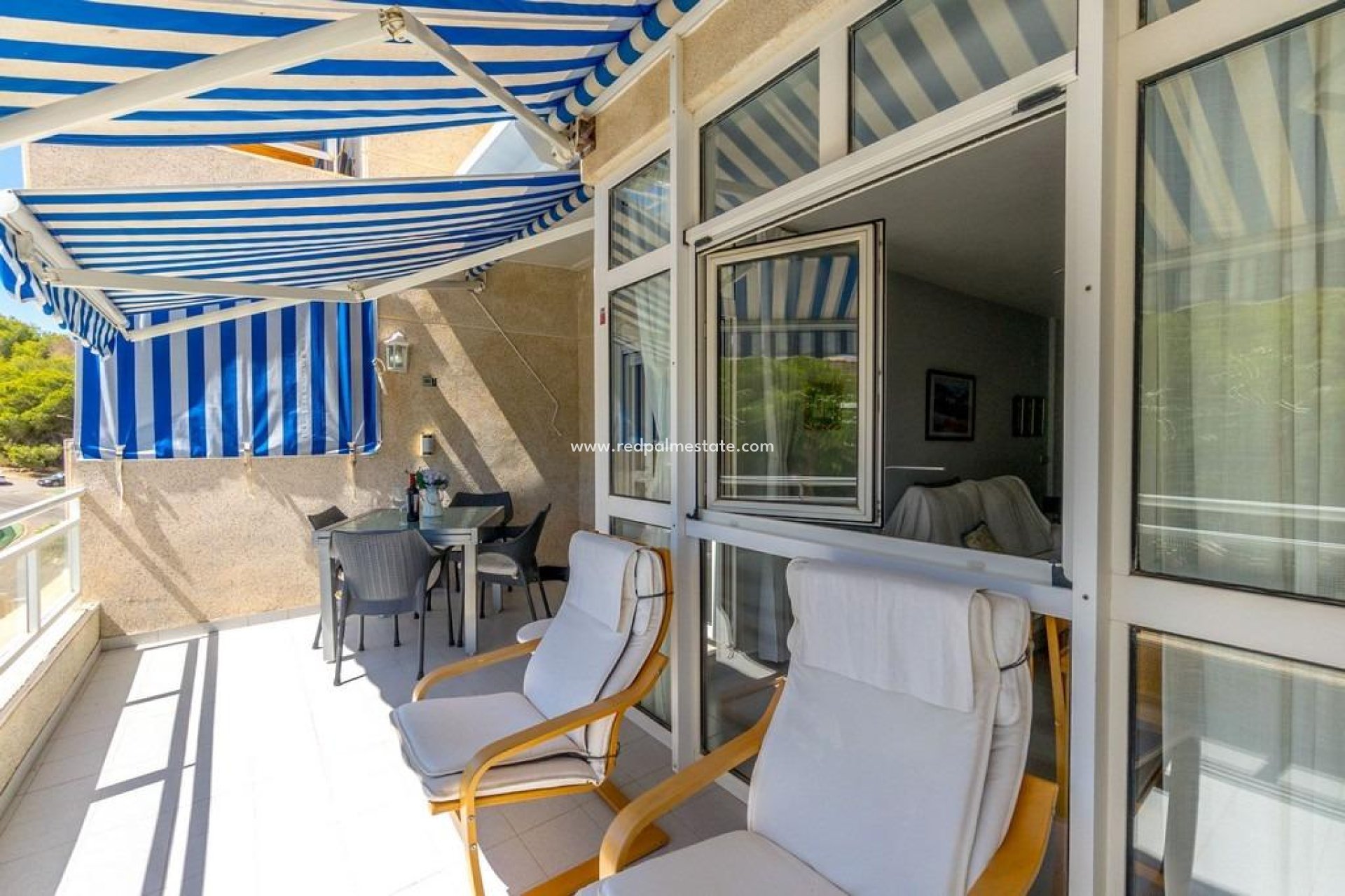 Återförsäljning - Lägenheter -
Orihuela Costa - Altos de Campoamor