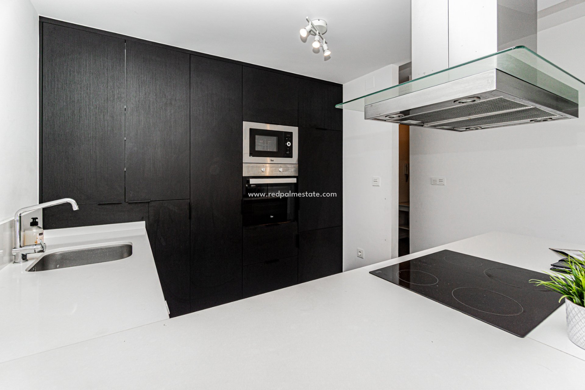 Återförsäljning - Lägenheter -
Orihuela Costa - Campoamor