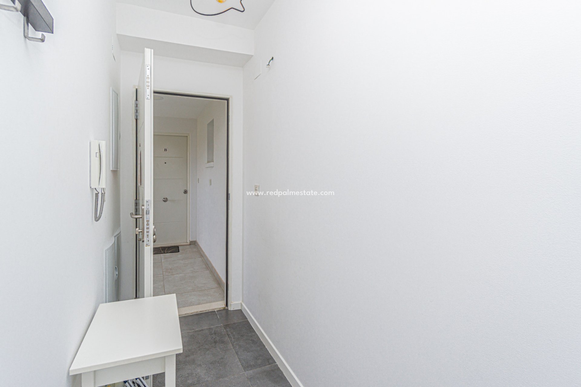 Återförsäljning - Lägenheter -
Orihuela Costa - Campoamor